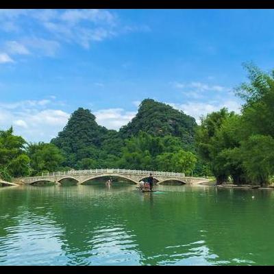 飞水寨？是距今1400年的赵州桥.赵州桥,又称安济桥,俗名大石桥,在河北赵县城南2.5公里处的洨河上,距石家庄市区仅45公里,是。那么，飞水寨？一起来了解下吧。