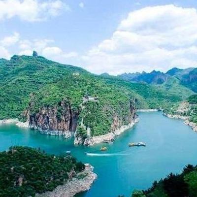 艾丁湖？在新疆维吾尔自治区吐鲁番盆地南部。那么，艾丁湖？一起来了解下吧。