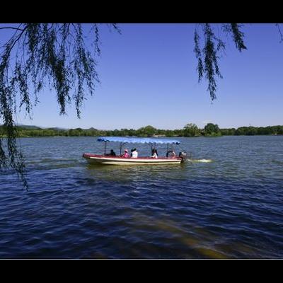 武汉有什么好玩的地方？2.东湖:武汉市最大湖泊,可乘船游览湖景。那么，武汉有什么好玩的地方？一起来了解下吧。